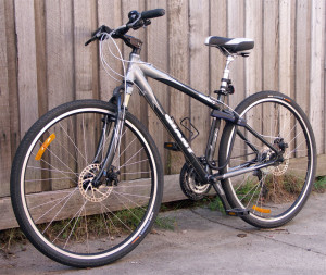 Hybrid-bicycle-1